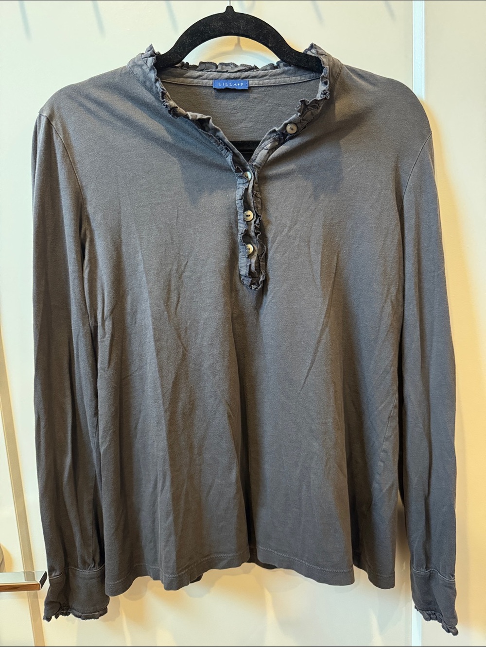 Lilla P Charcoal Gray Ruffle-Trim Long-Sleeve Henley Top